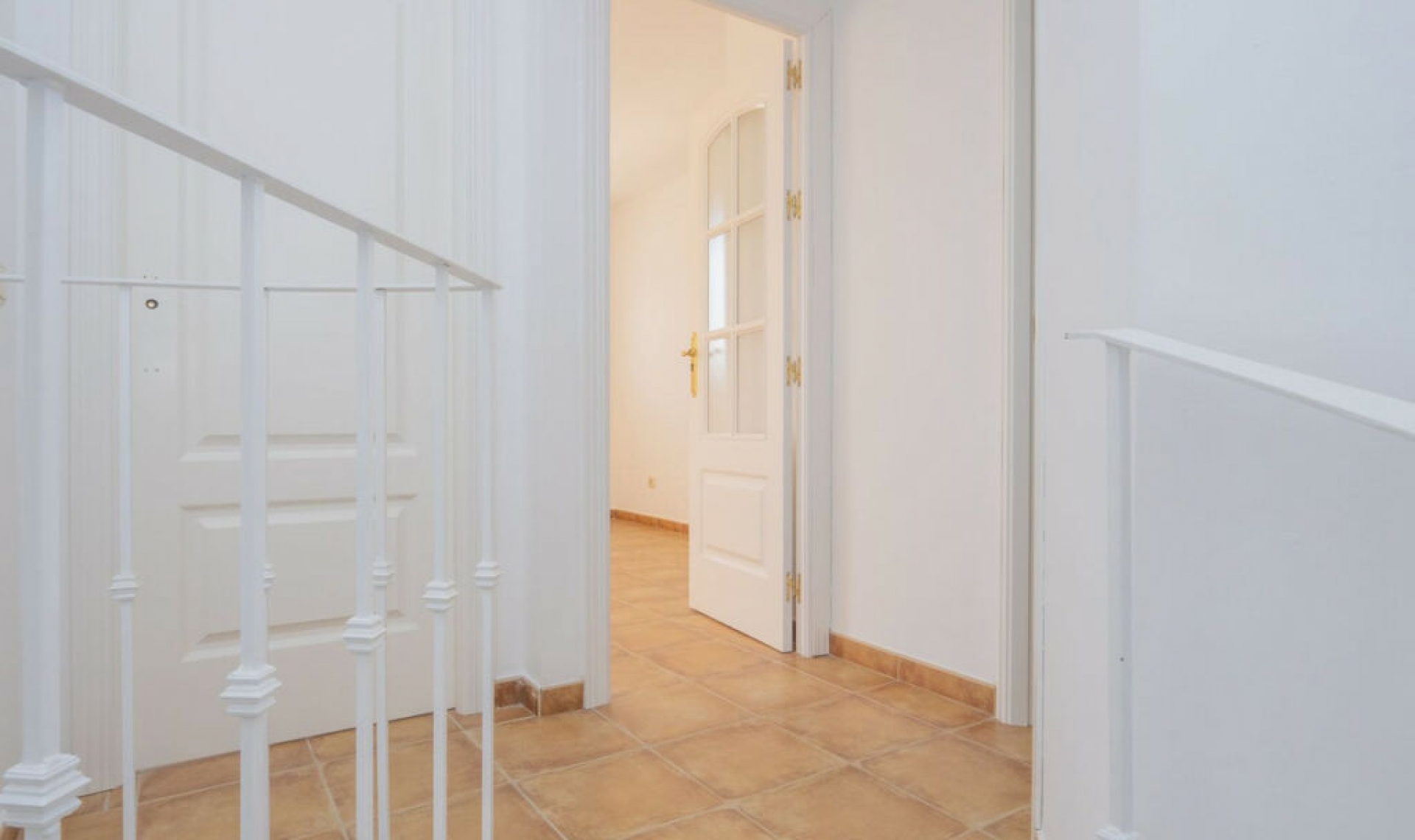 Resale - House -
Marbella