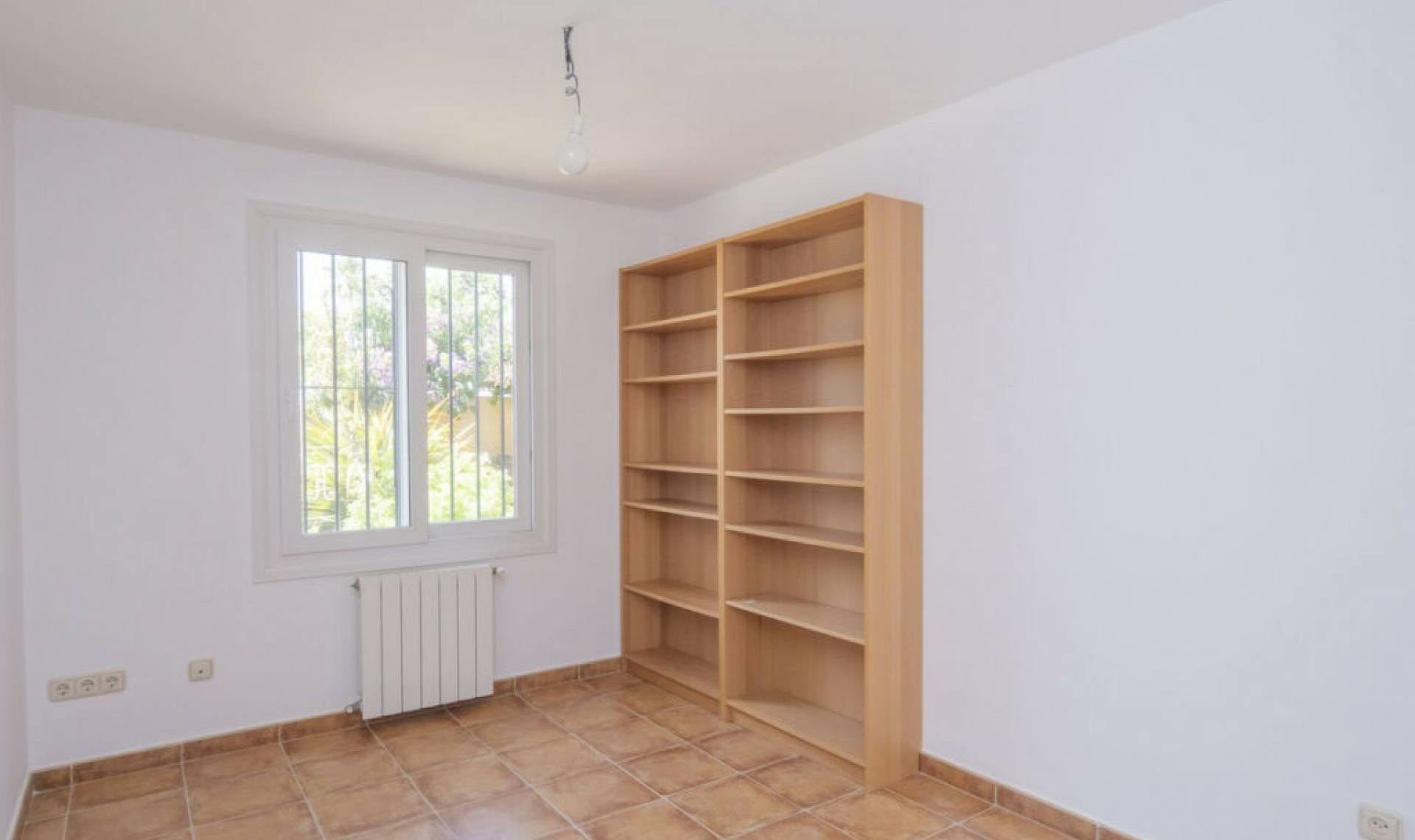 Resale - House -
Marbella