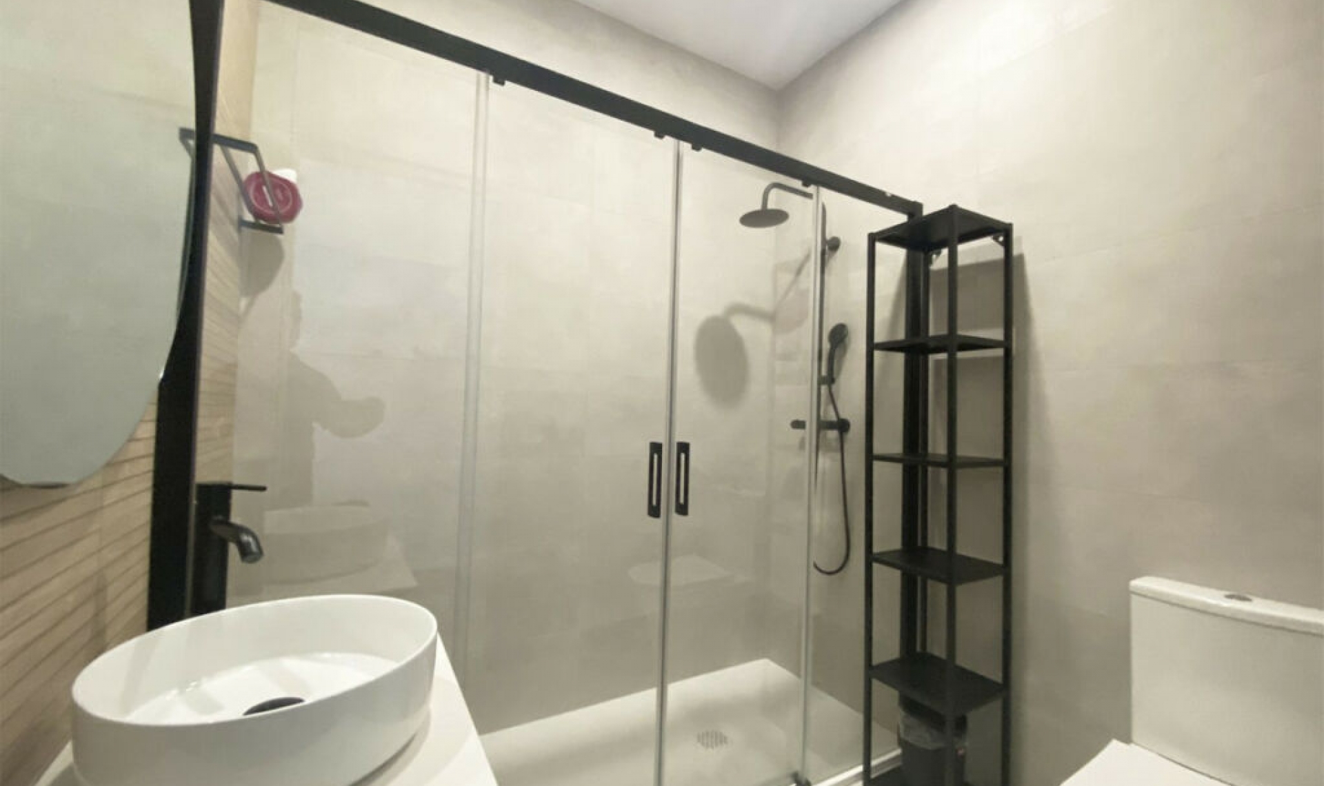 Resale - House -
Marbella