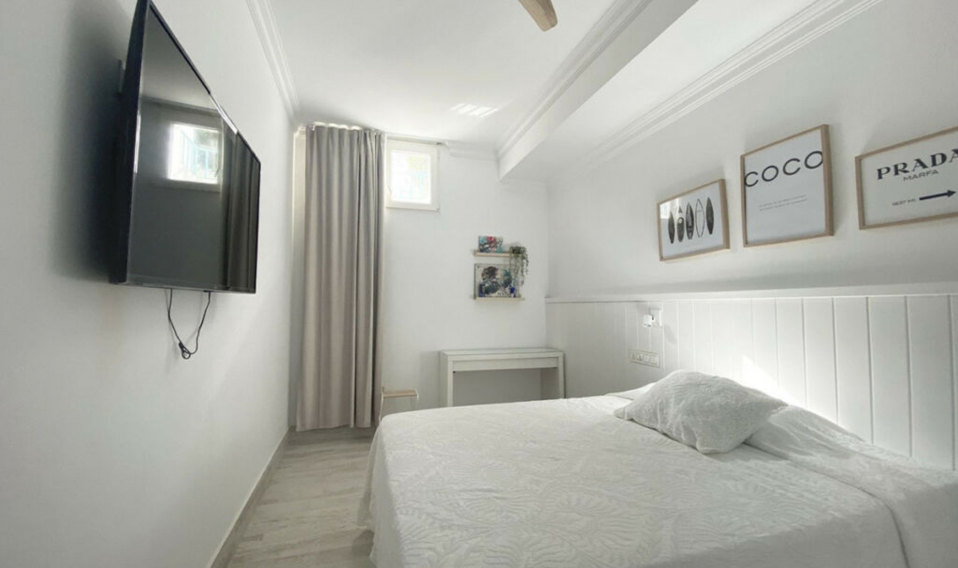 Resale - House -
Marbella