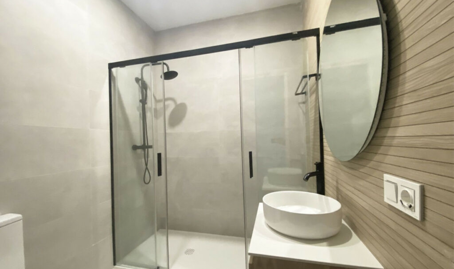 Resale - House -
Marbella