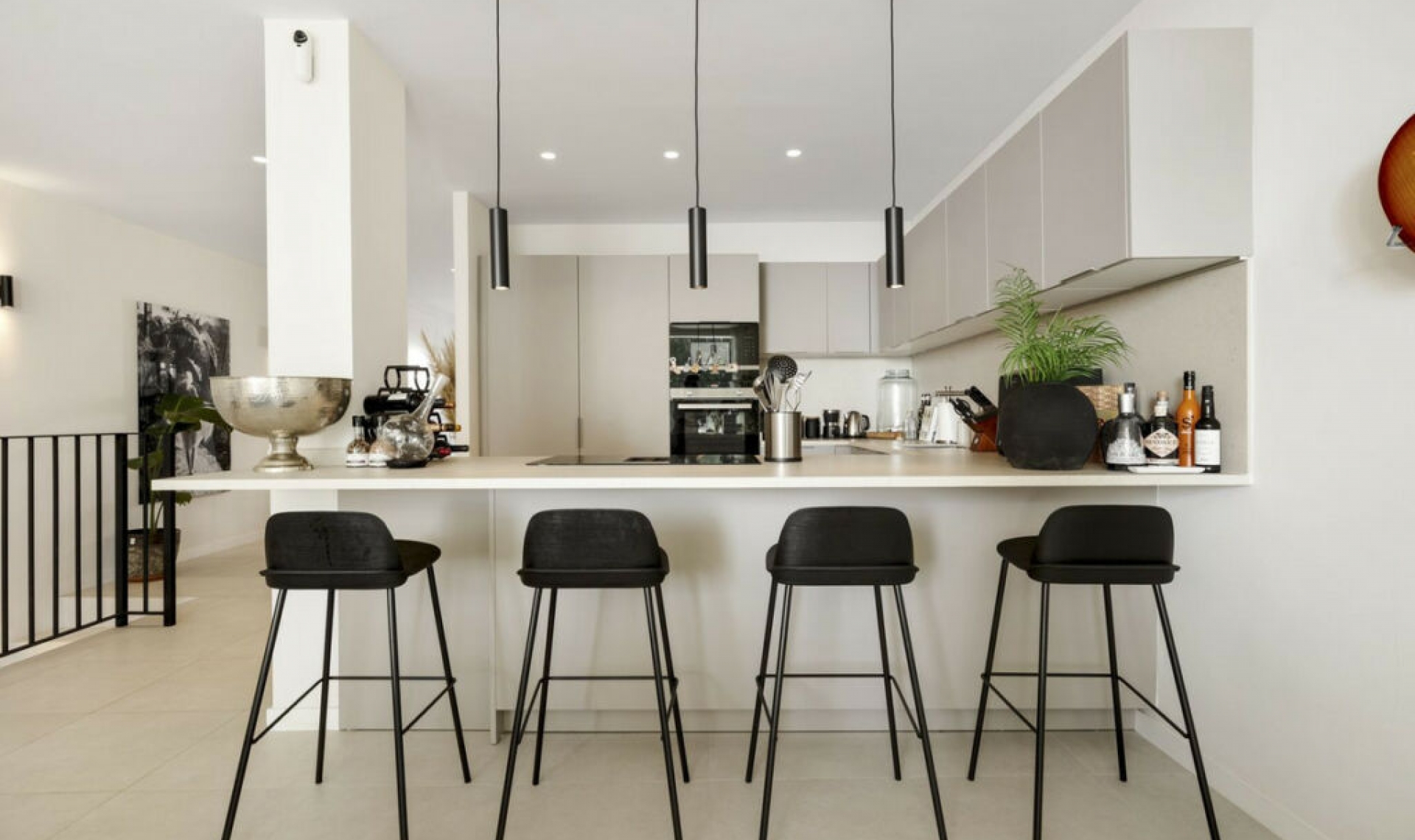 Resale - House -
Marbella