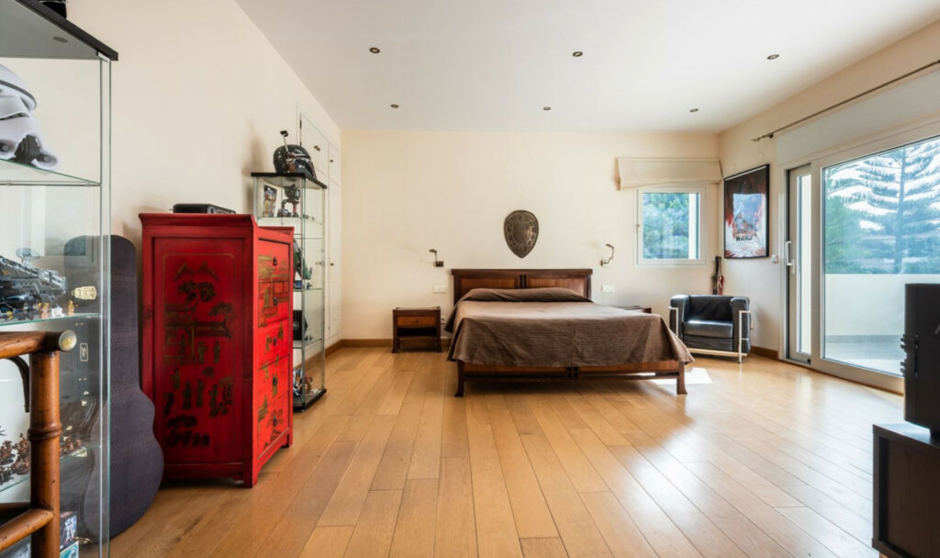 Resale - House -
Marbella