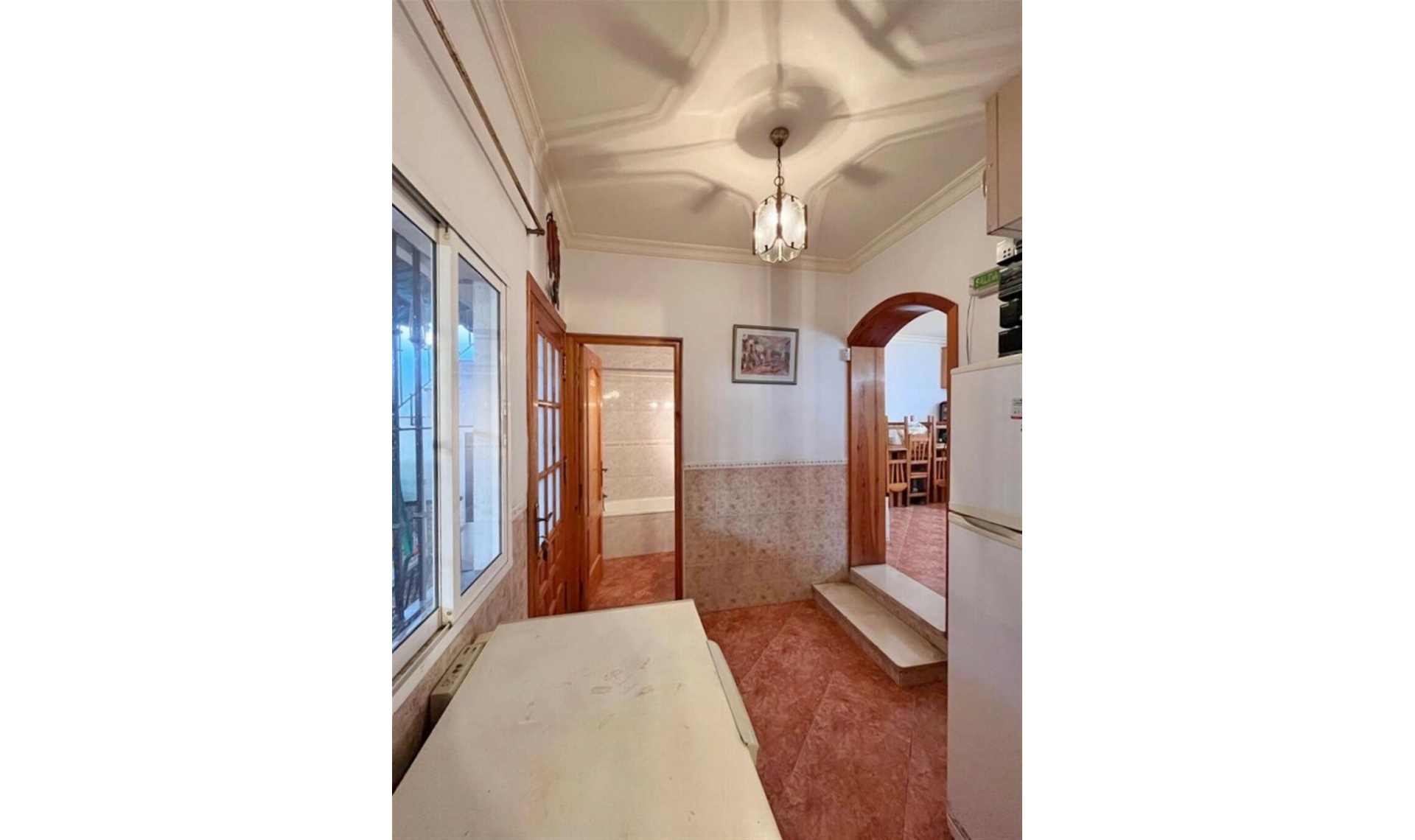 Resale - House -
Marbella