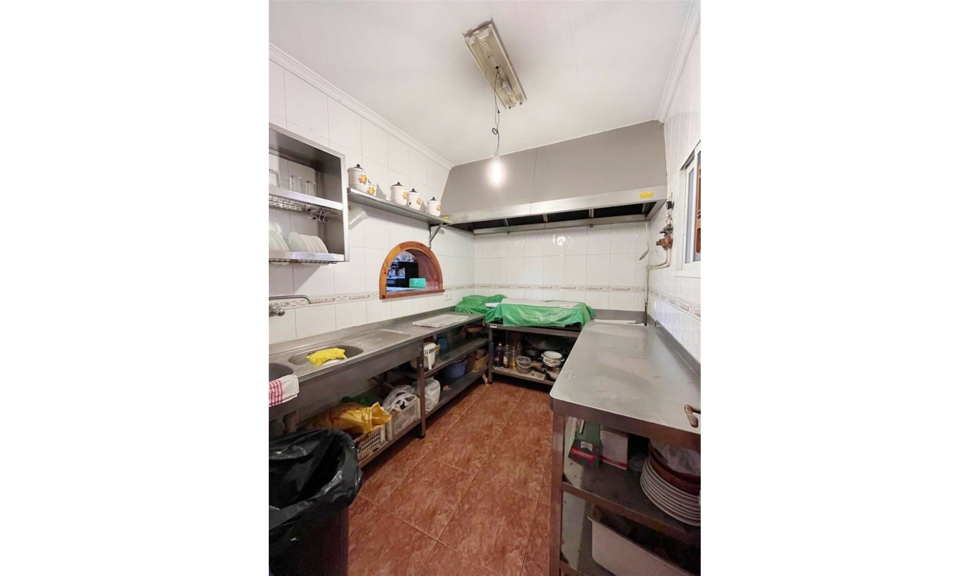 Resale - House -
Marbella