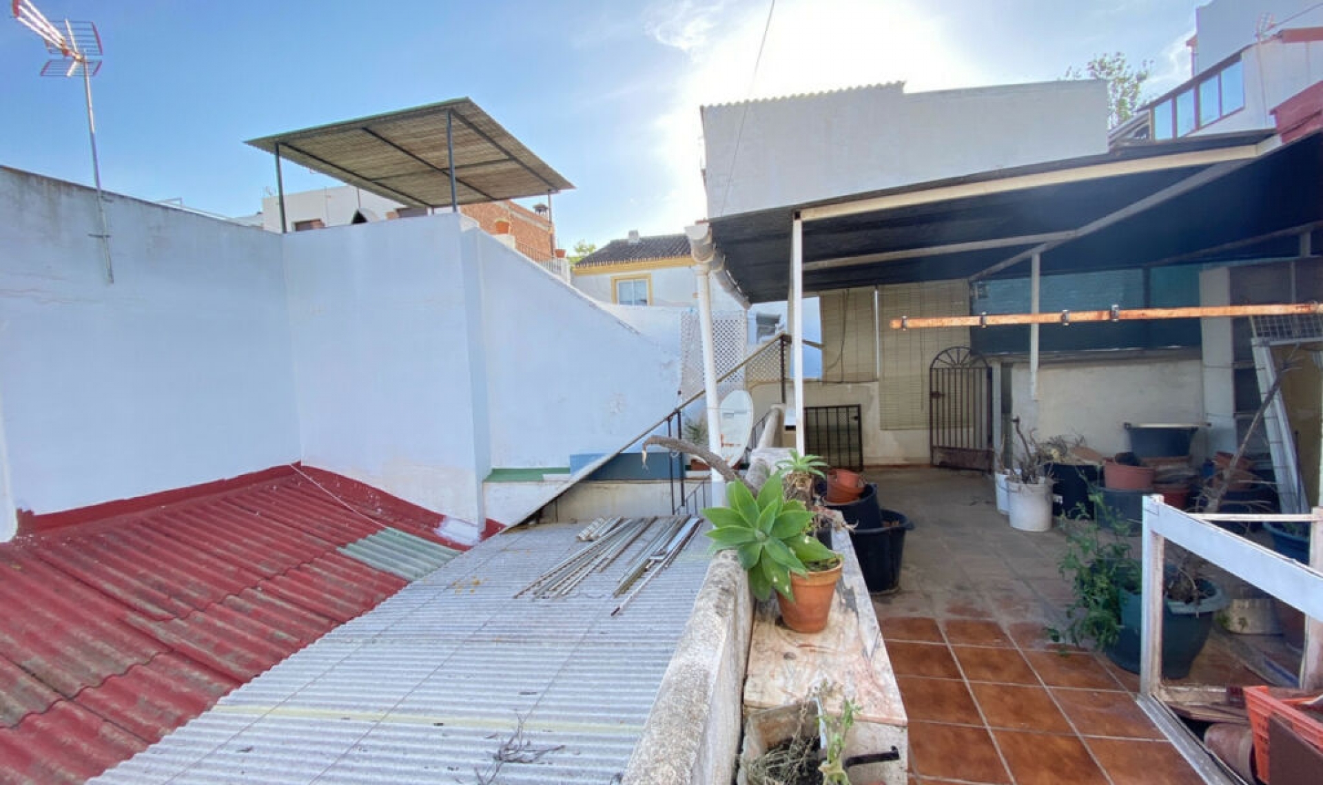 Resale - House -
Marbella