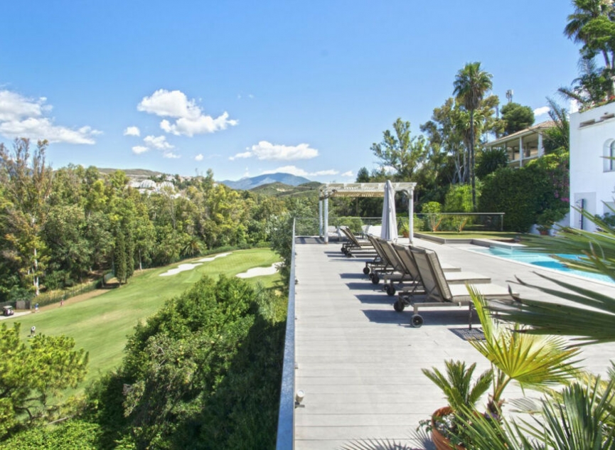 Resale - House -
Marbella