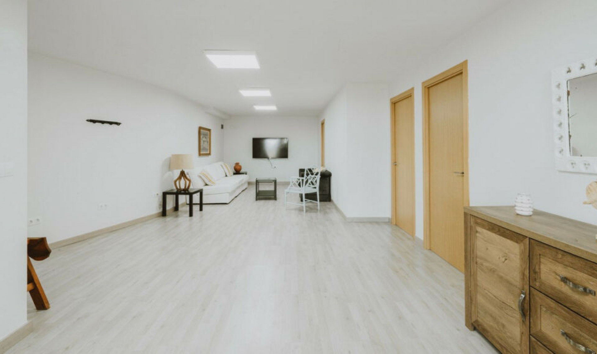 Resale - House -
Marbella