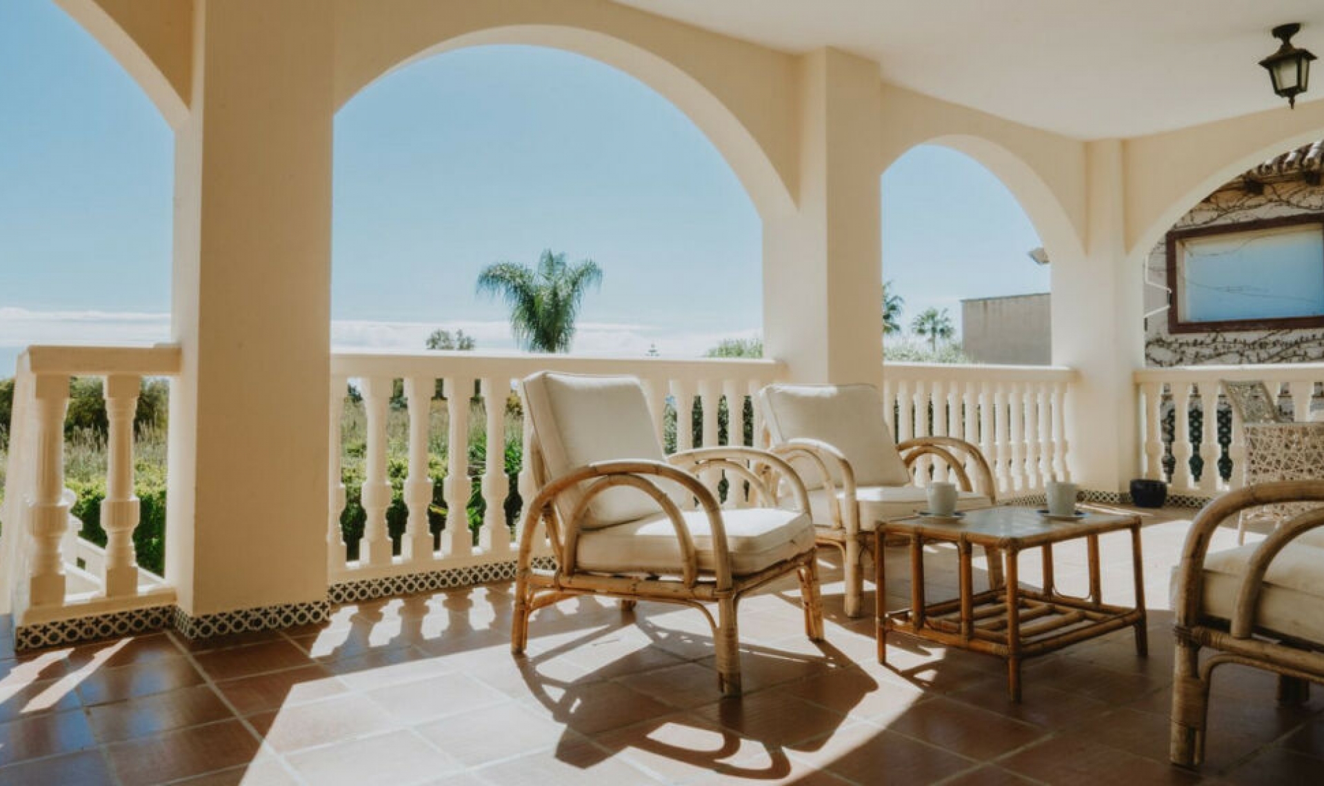 Resale - House -
Marbella