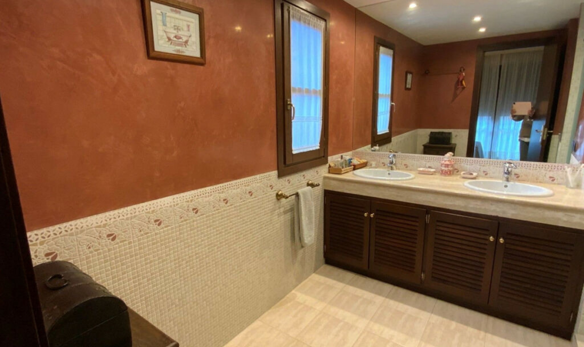 Resale - House -
Marbella