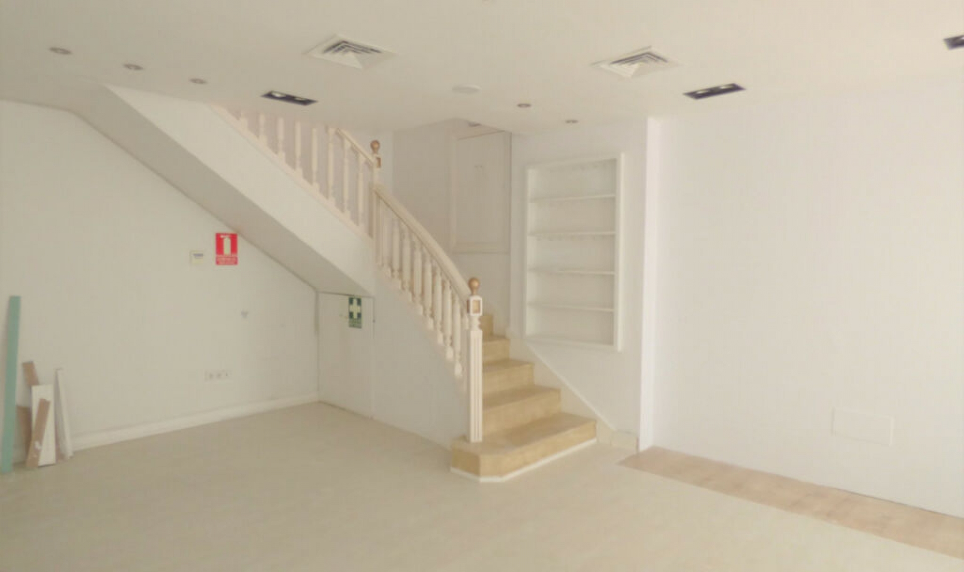 Resale - House -
Marbella