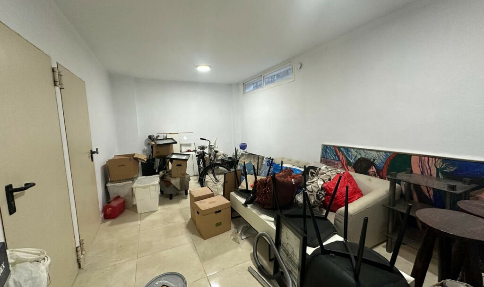 Resale - House -
Marbella