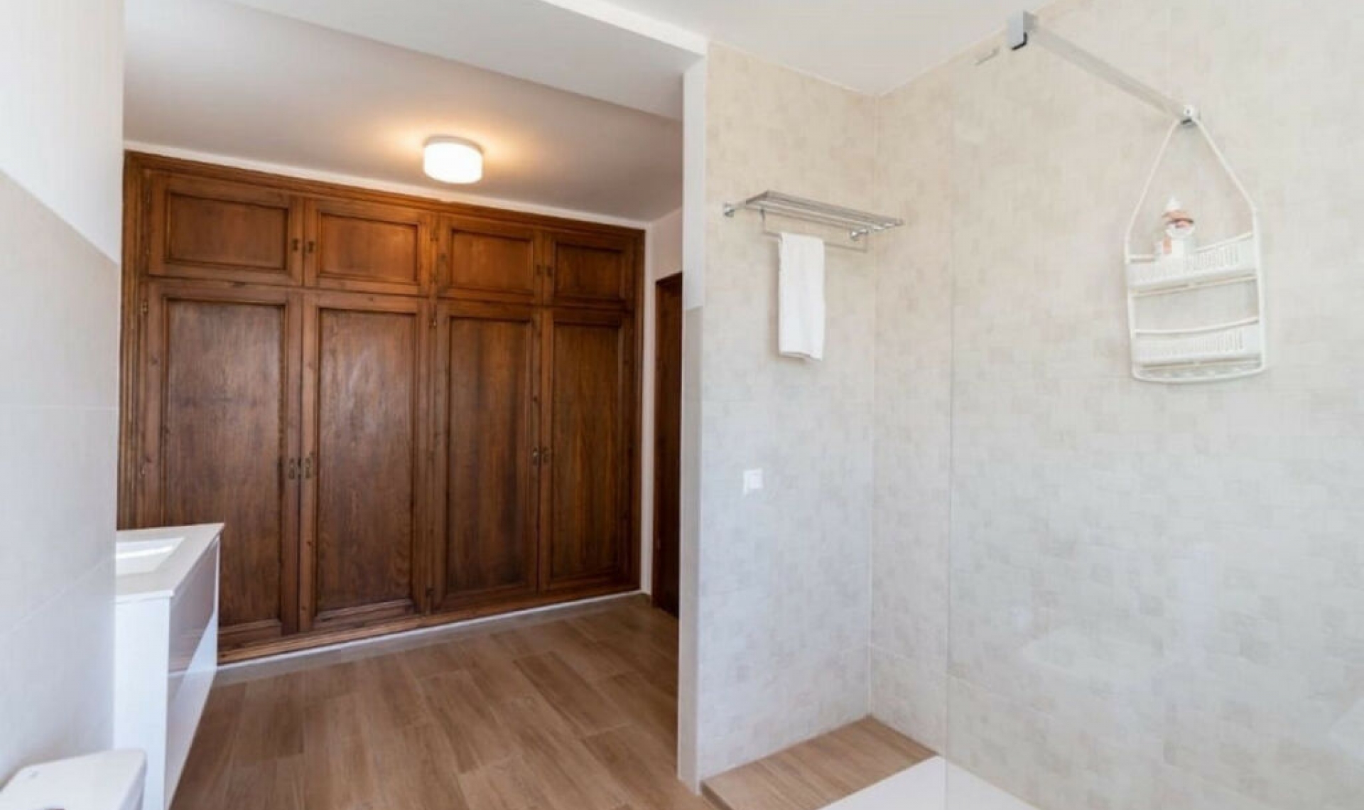 Resale - House -
Marbella