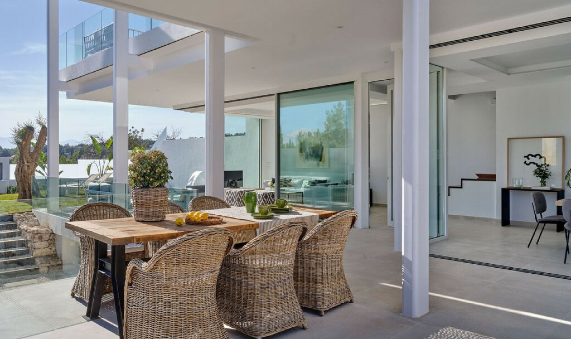 Resale - House -
Marbella