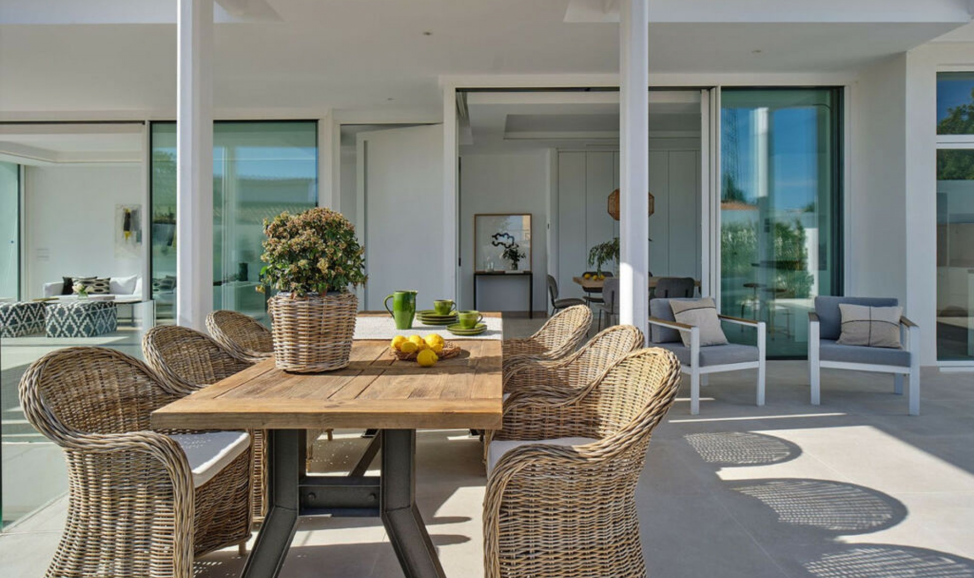 Resale - House -
Marbella