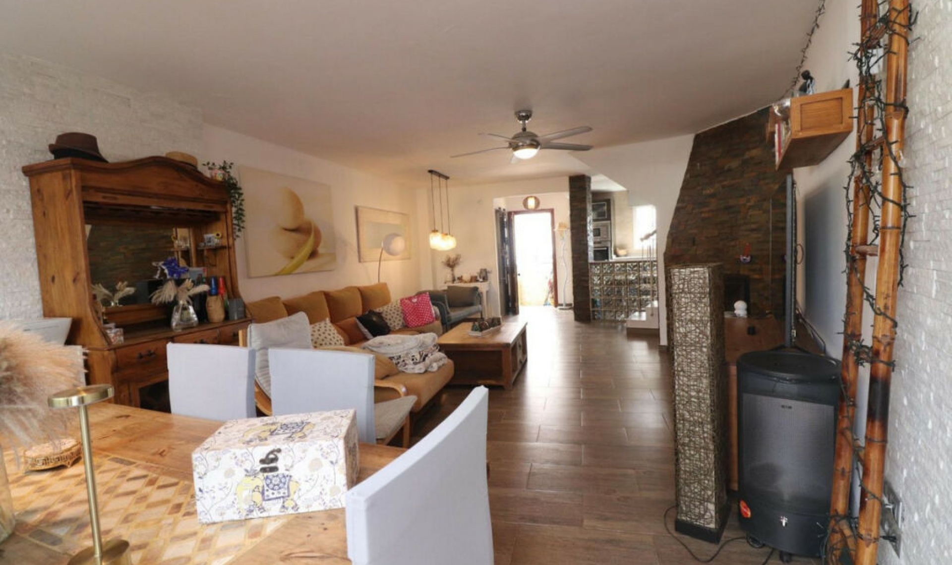 Resale - House -
Marbella