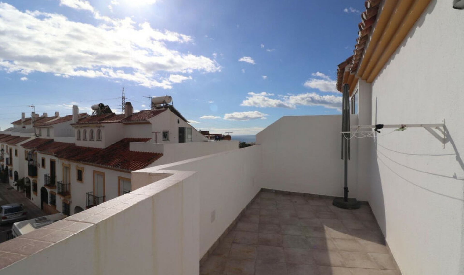 Resale - House -
Marbella