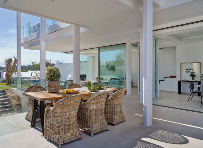 Resale - House -
Marbella