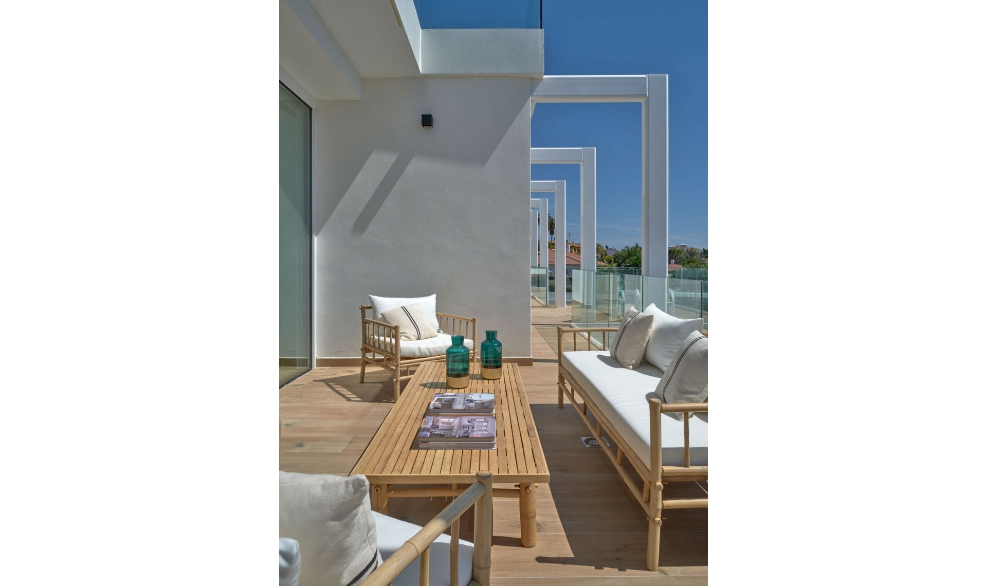 Resale - House -
Marbella