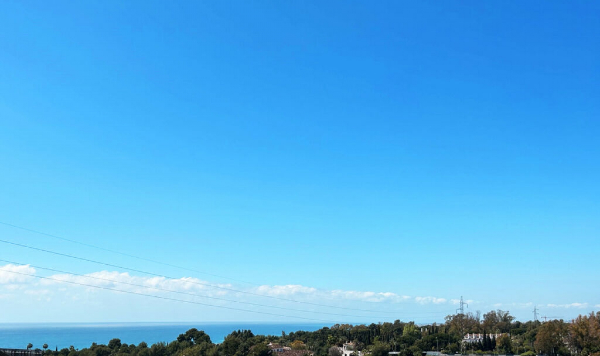 Resale - House -
Marbella