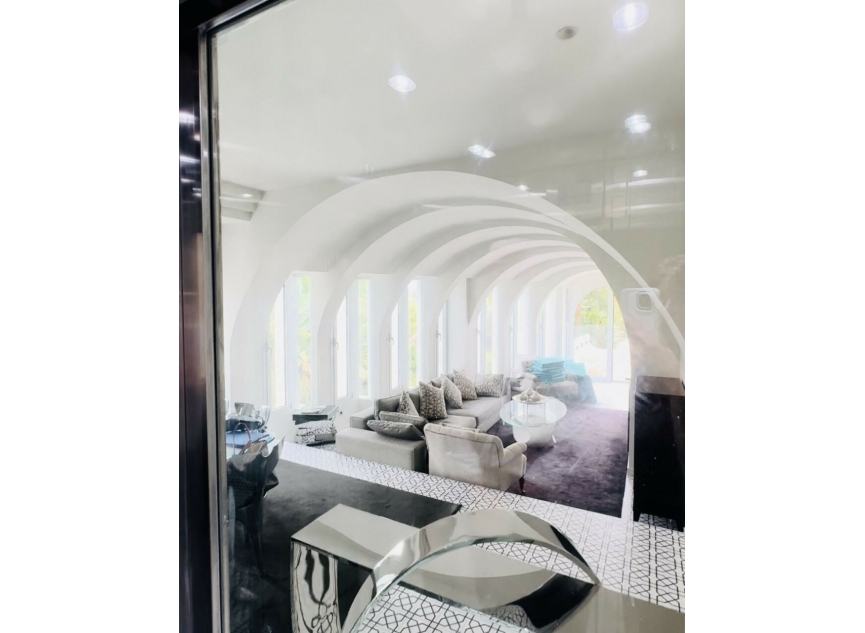 Resale - House -
Marbella