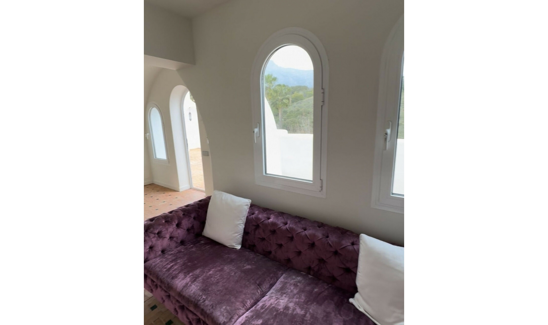 Resale - House -
Marbella