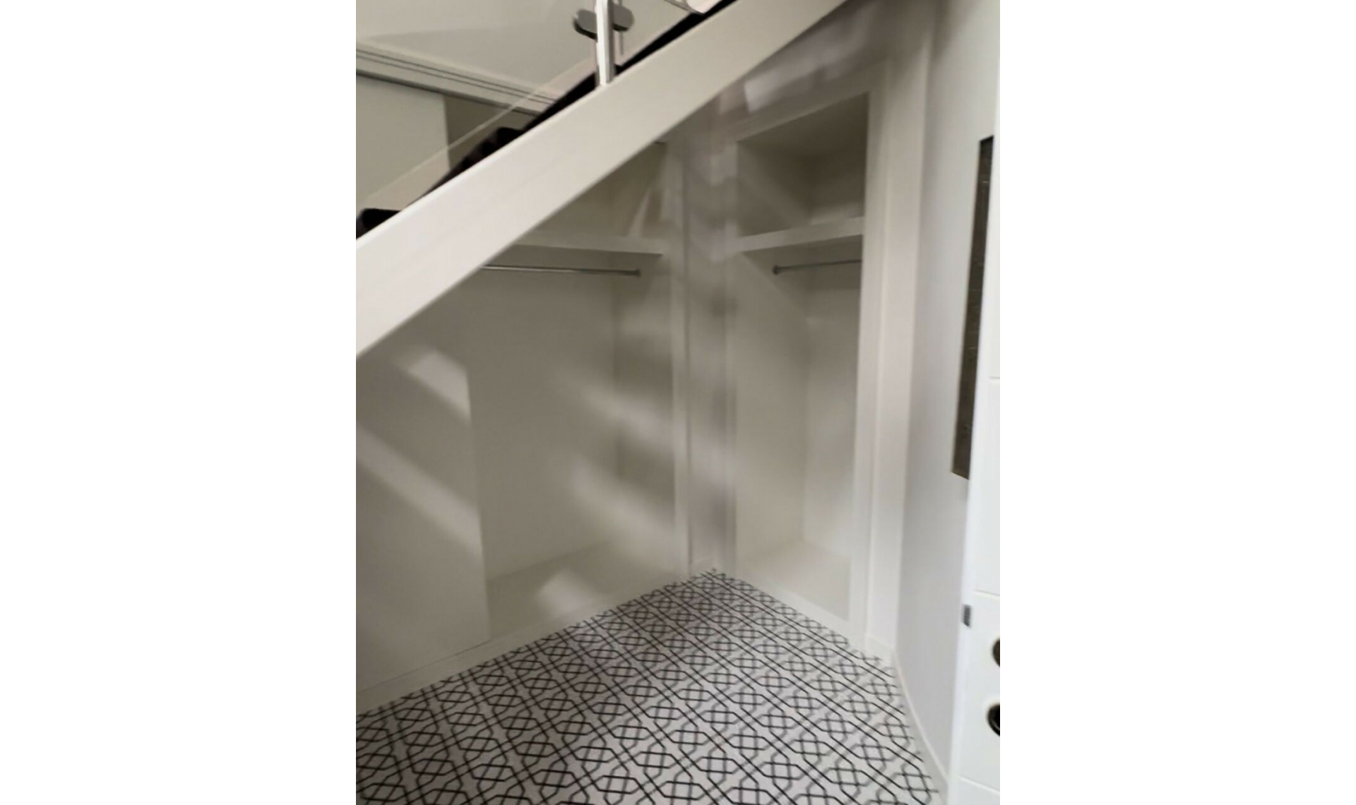 Resale - House -
Marbella