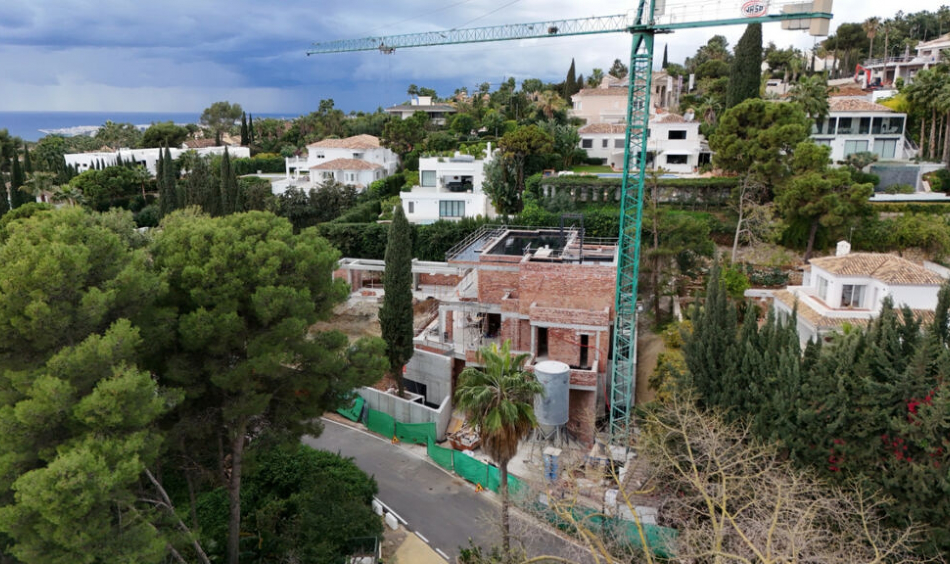 Resale - House -
Marbella