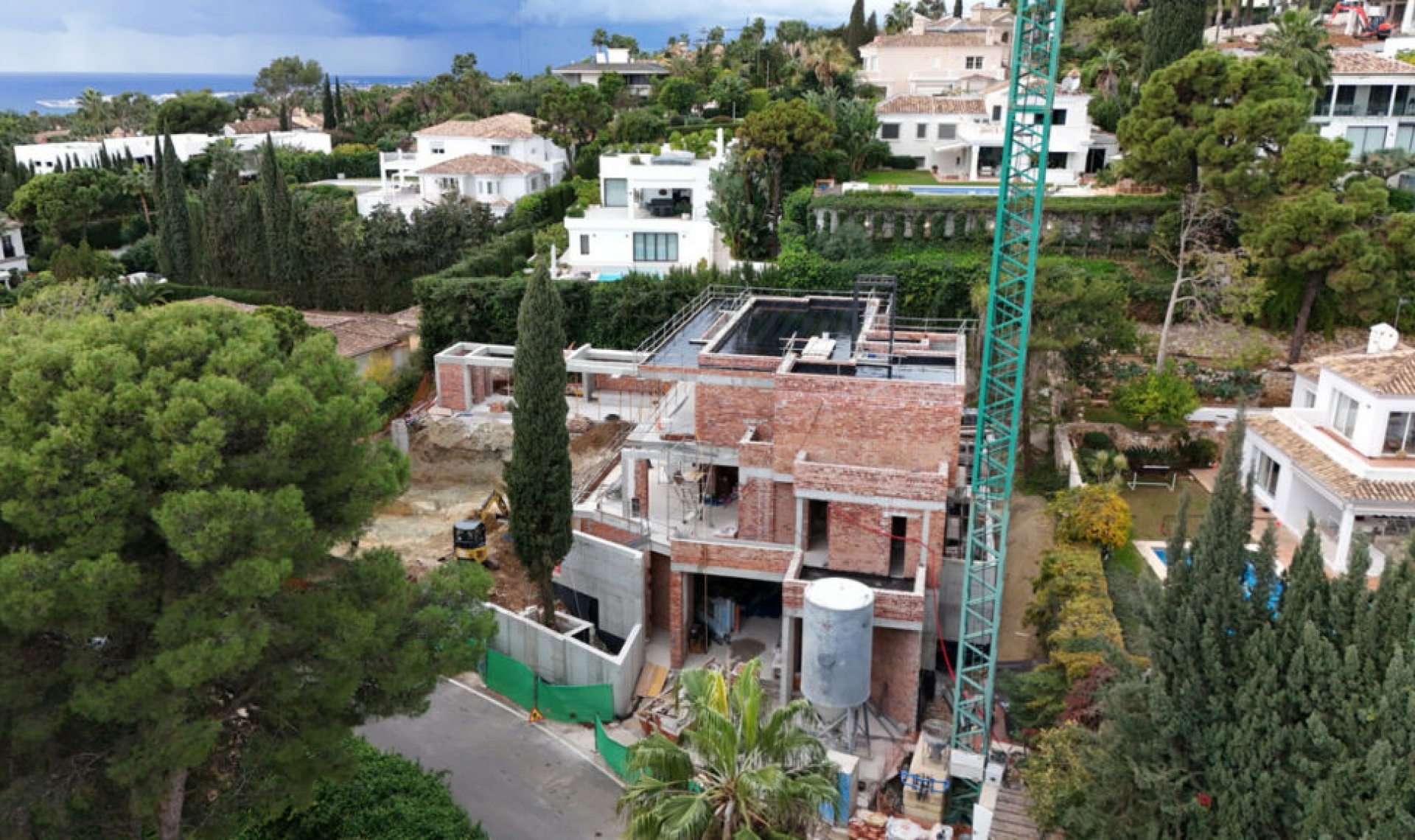Resale - House -
Marbella