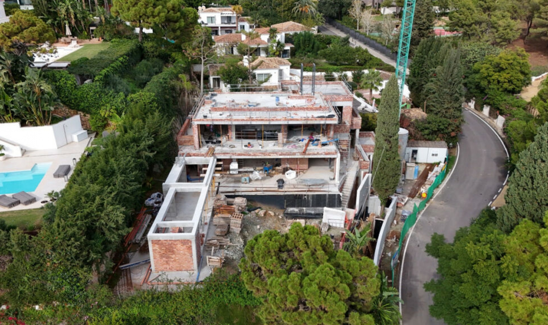 Resale - House -
Marbella