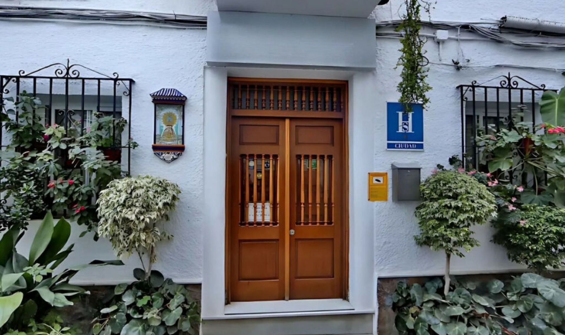 Resale - House -
Marbella