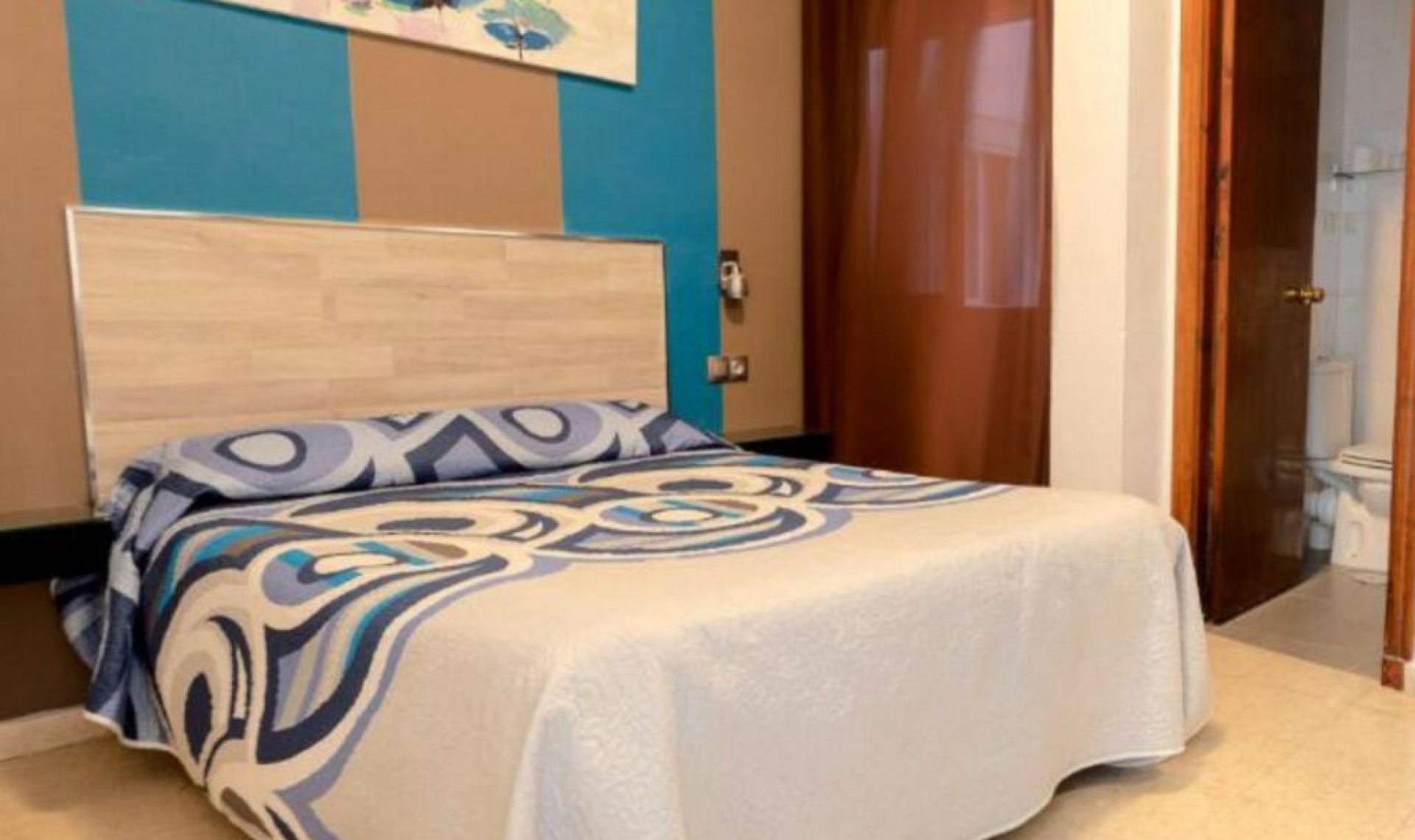 Resale - House -
Marbella