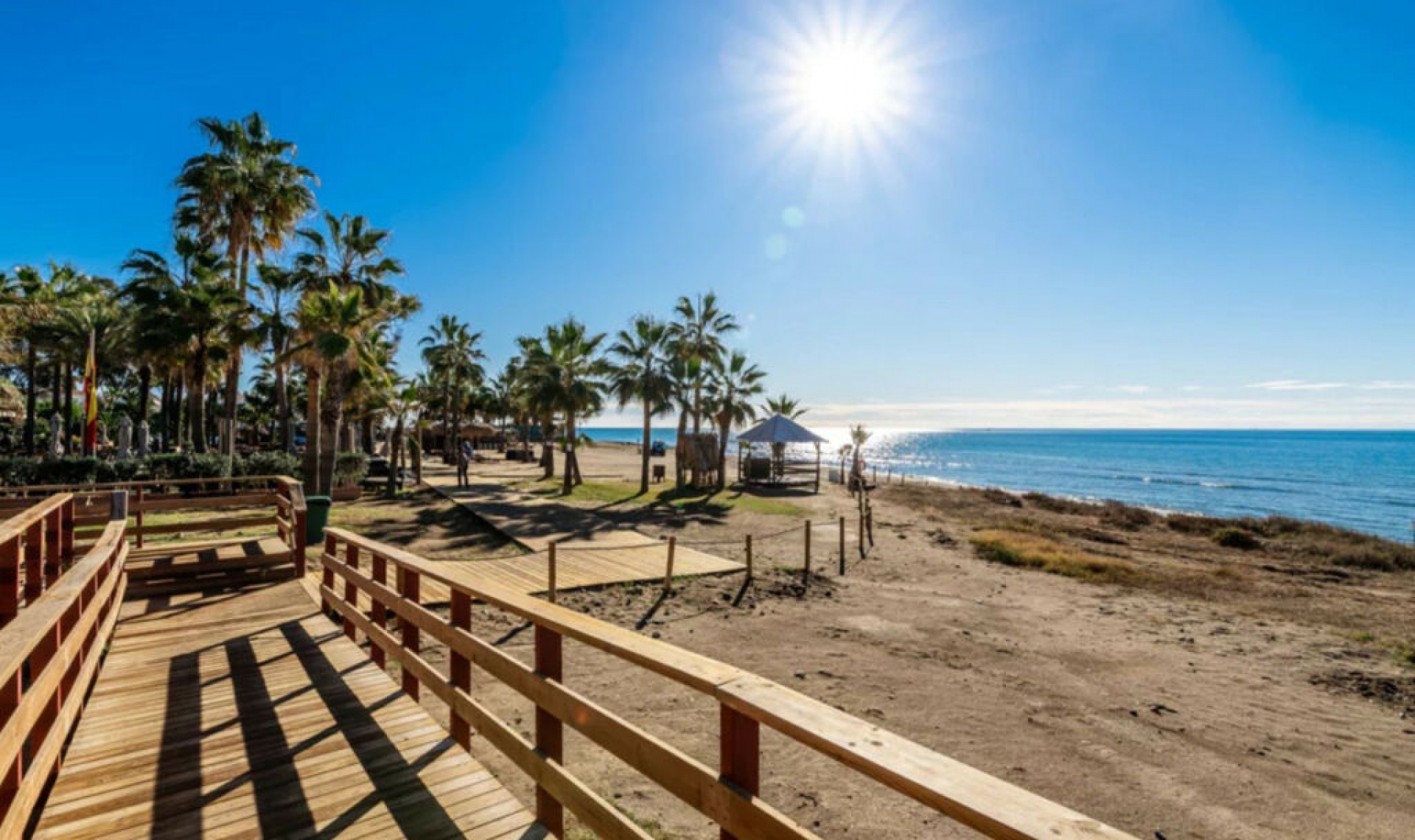 Resale - House -
Marbella