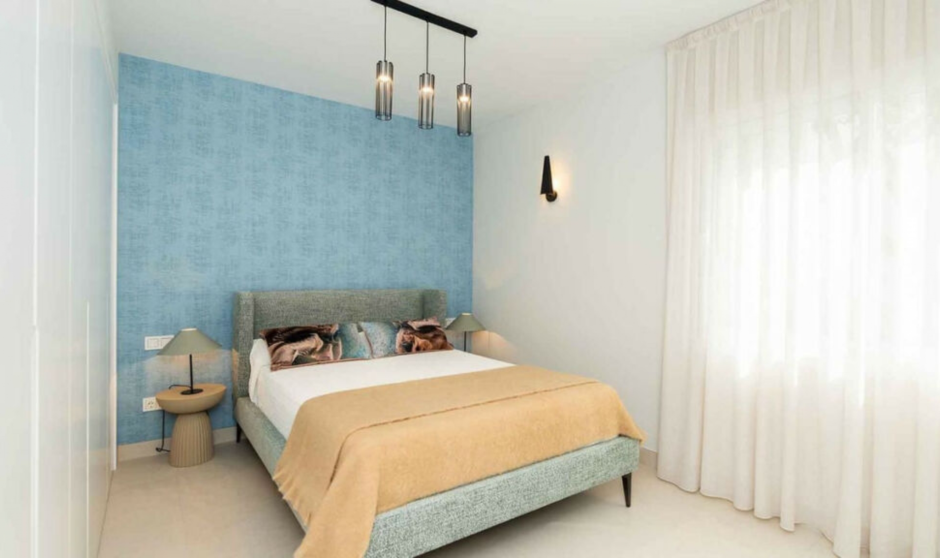 Resale - House -
Marbella