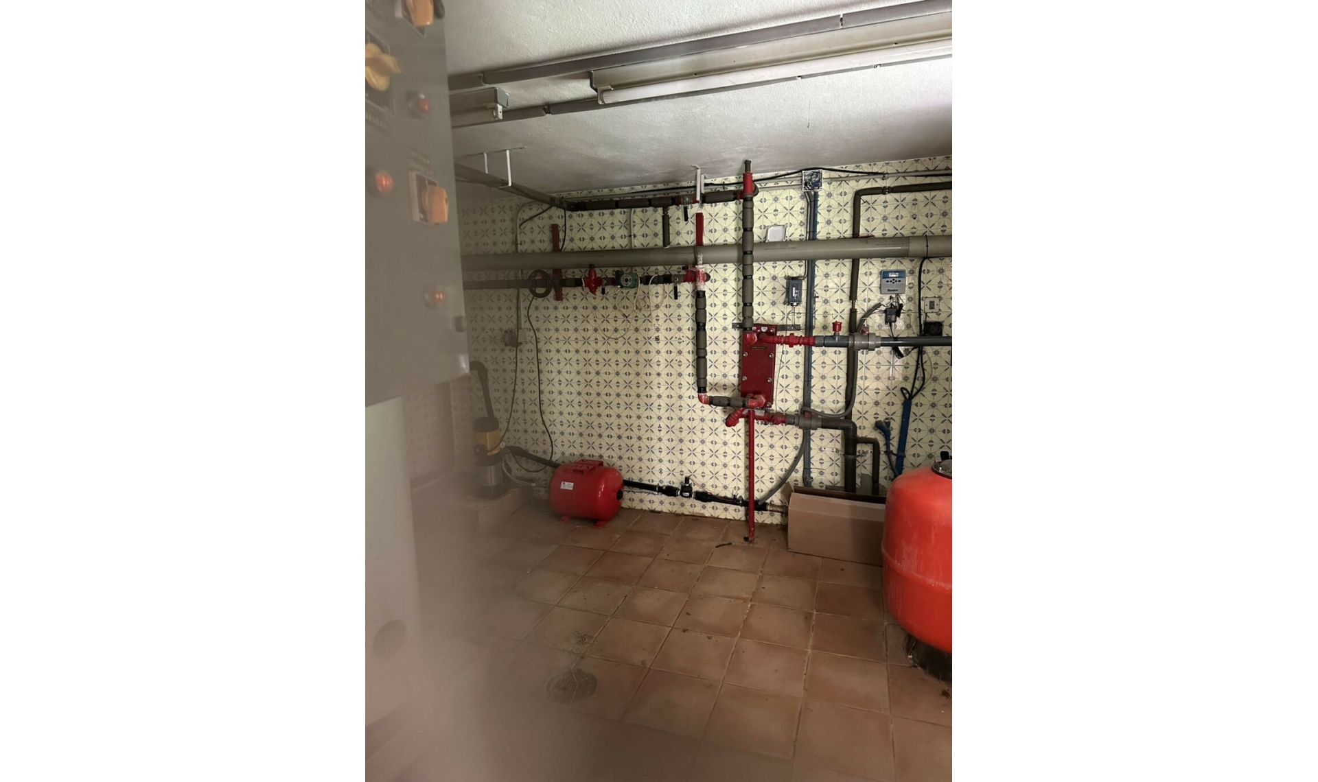 Resale - House -
Marbella