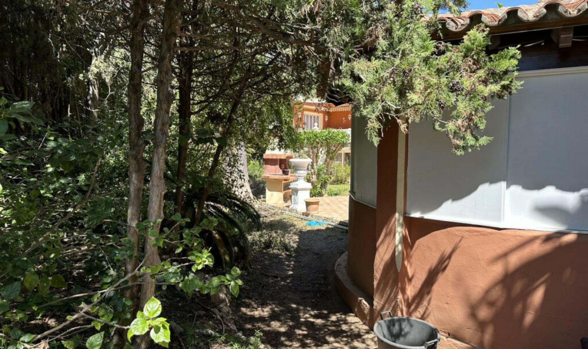 Resale - House -
Marbella