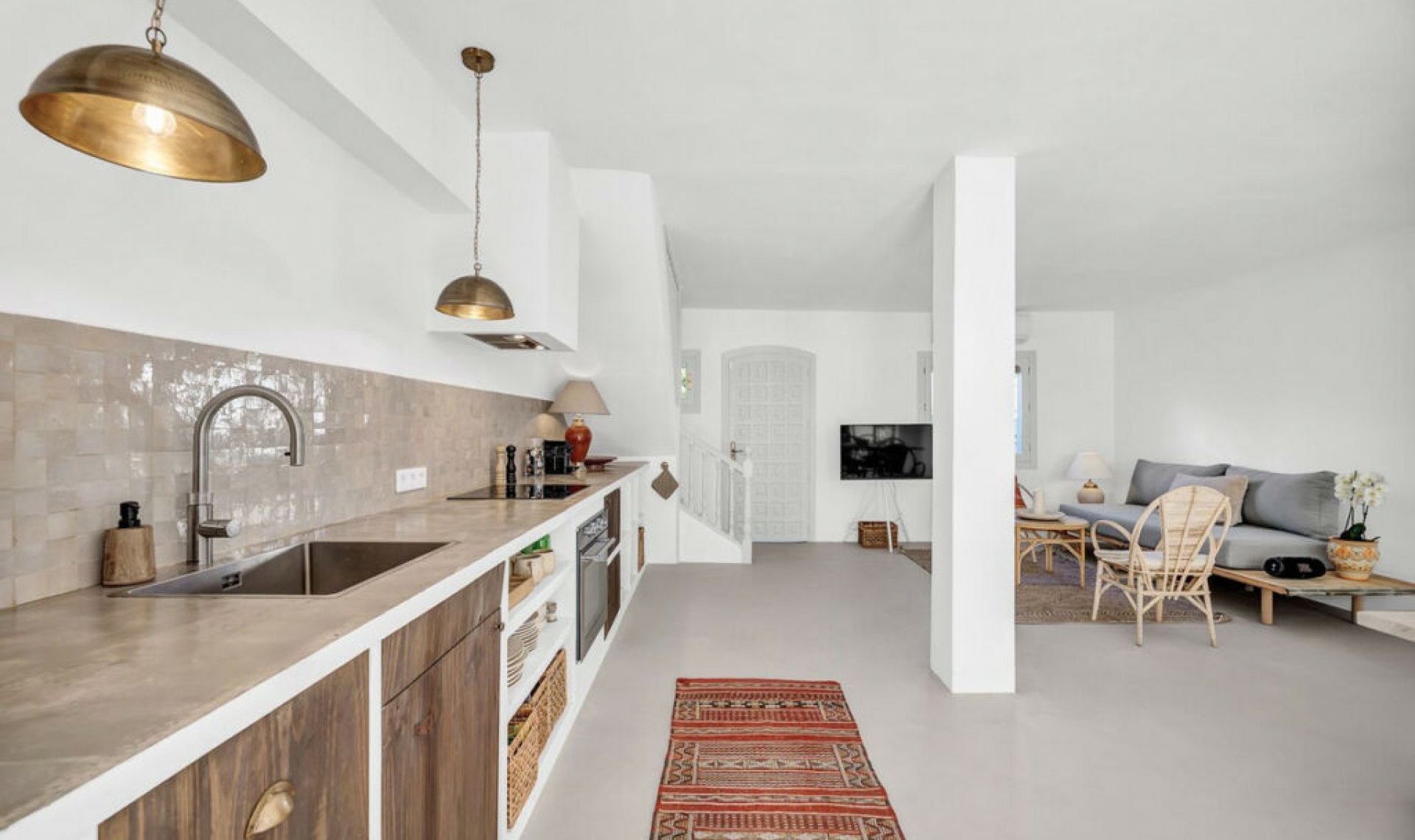 Resale - House -
Marbella