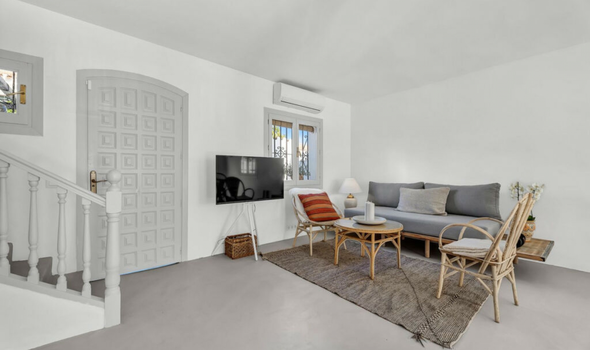 Resale - House -
Marbella