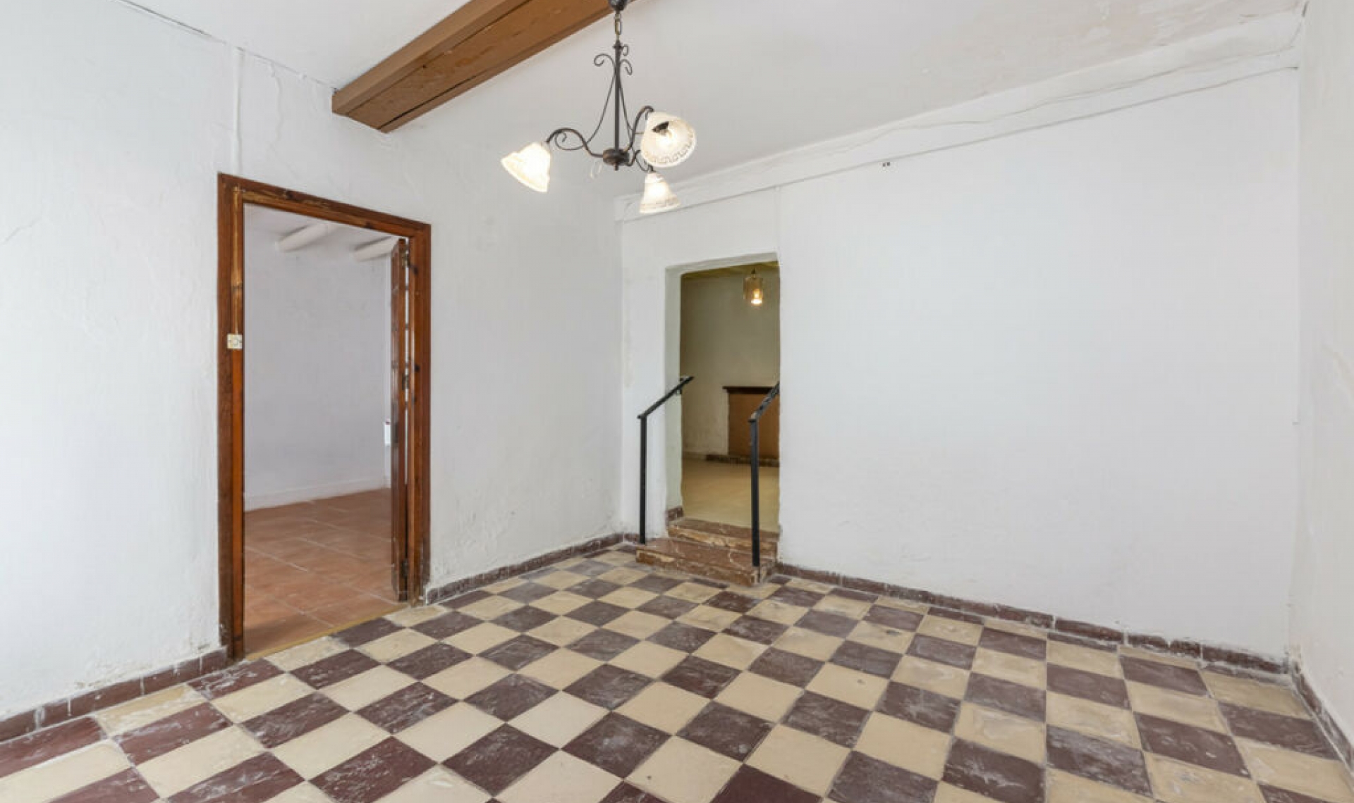 Resale - House -
Marbella