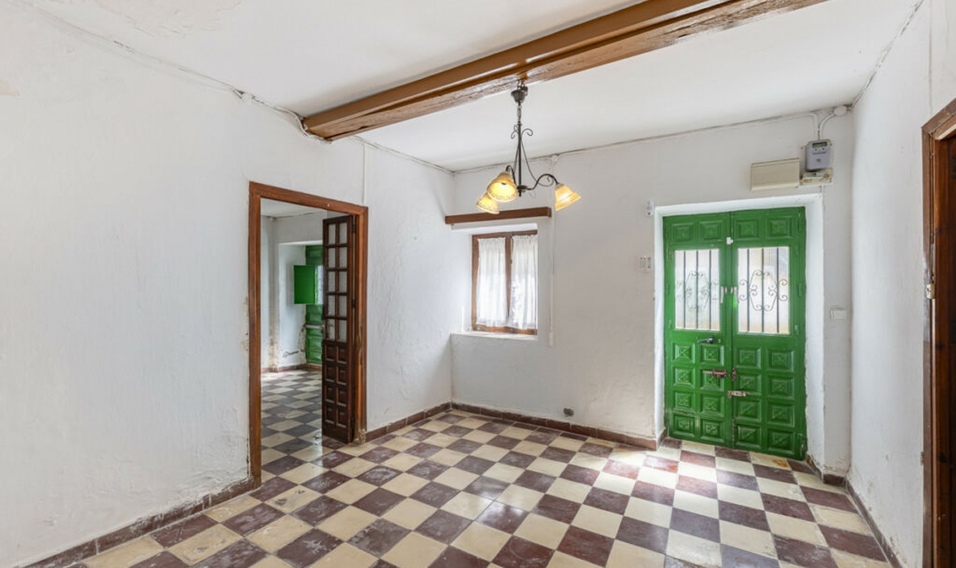 Resale - House -
Marbella