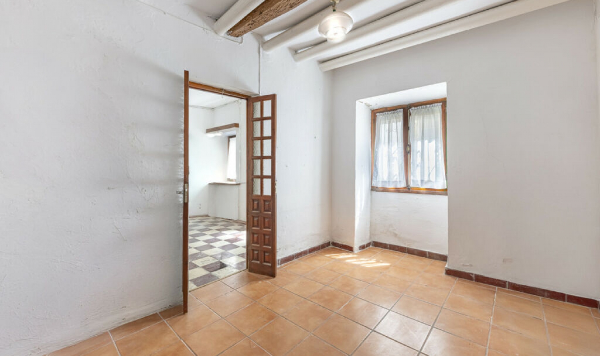 Resale - House -
Marbella