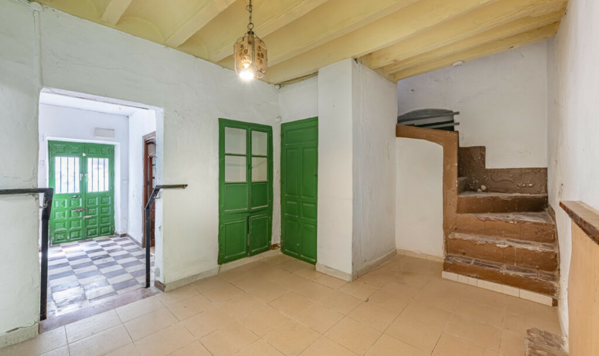 Resale - House -
Marbella