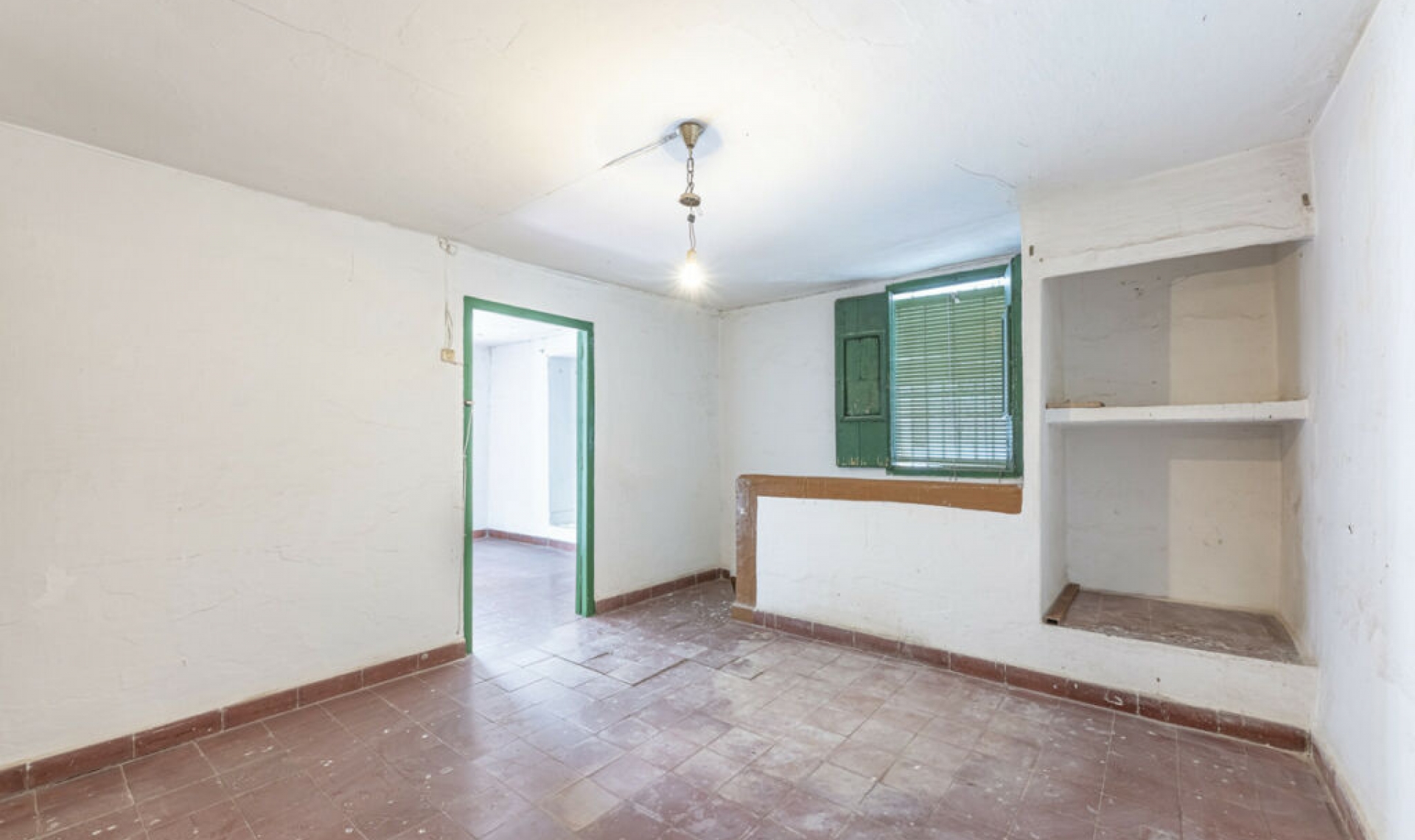 Resale - House -
Marbella