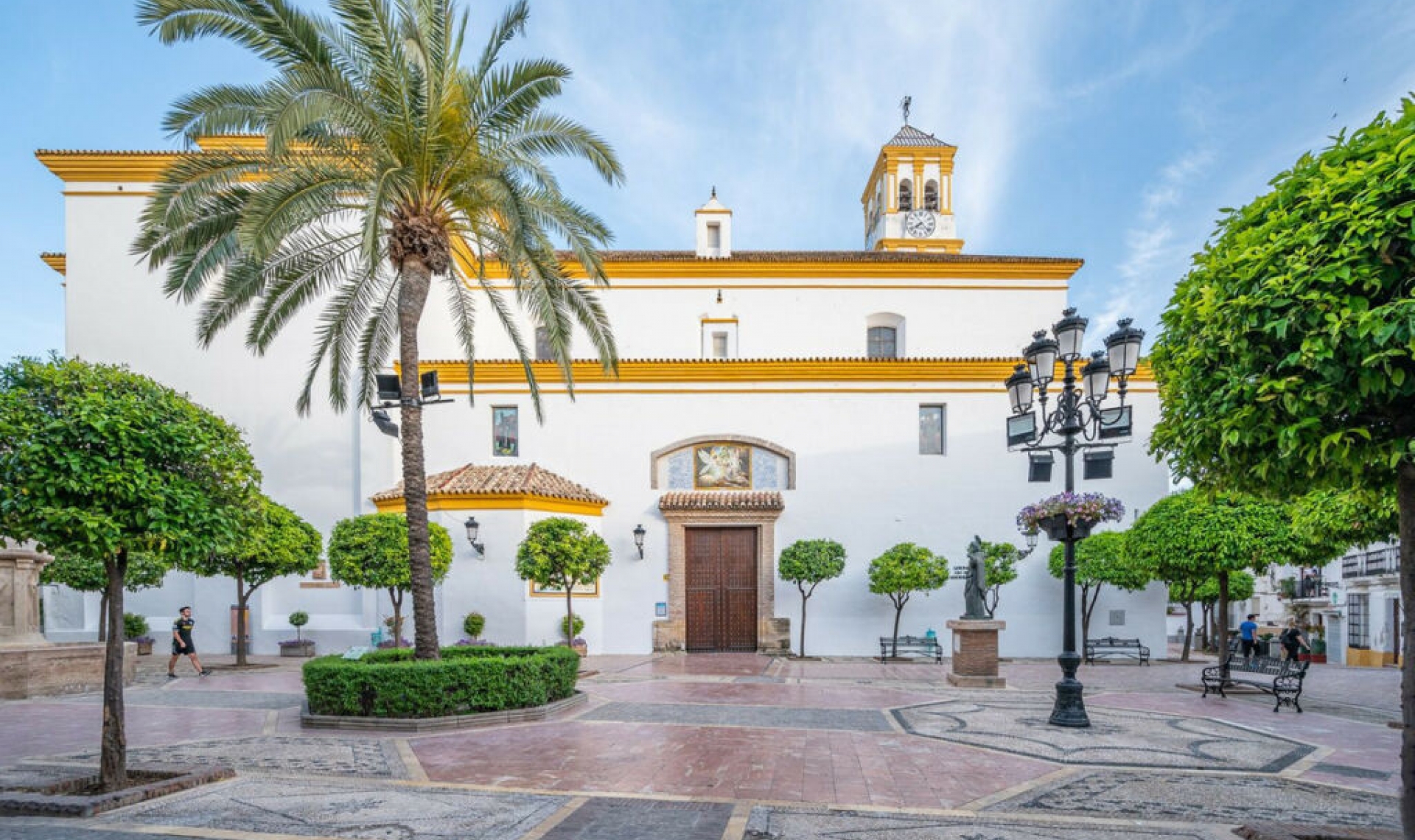 Resale - House -
Marbella