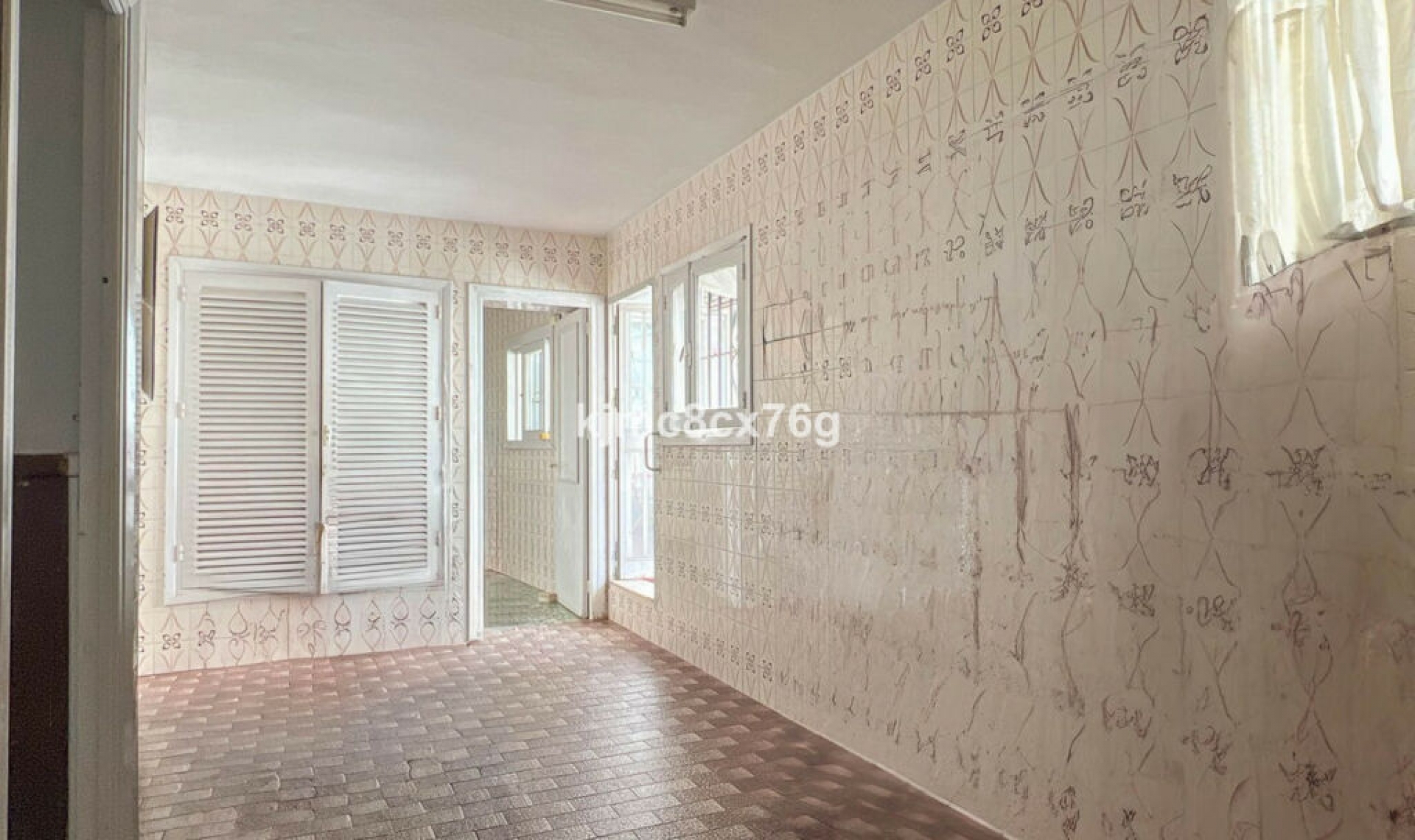 Resale - House -
Marbella