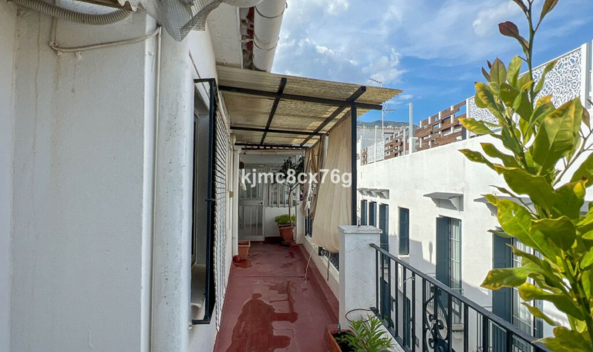 Resale - House -
Marbella