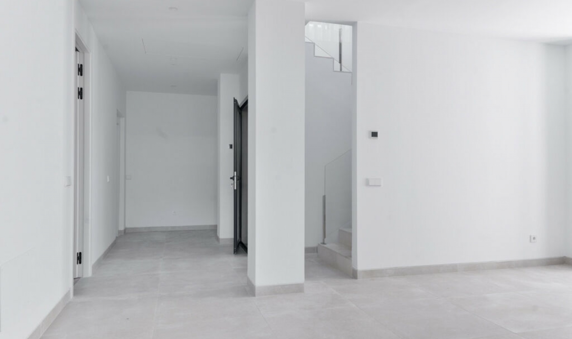 Resale - House -
Marbella