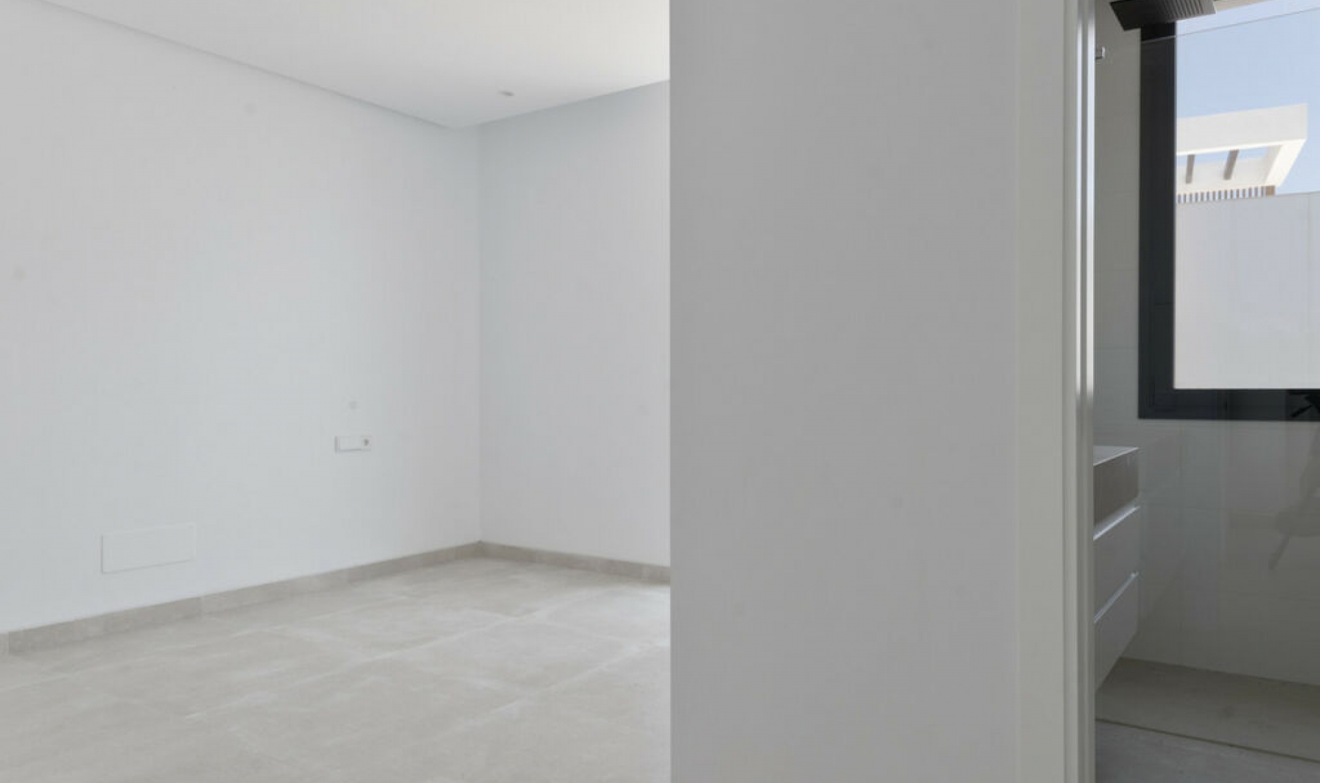 Resale - House -
Marbella