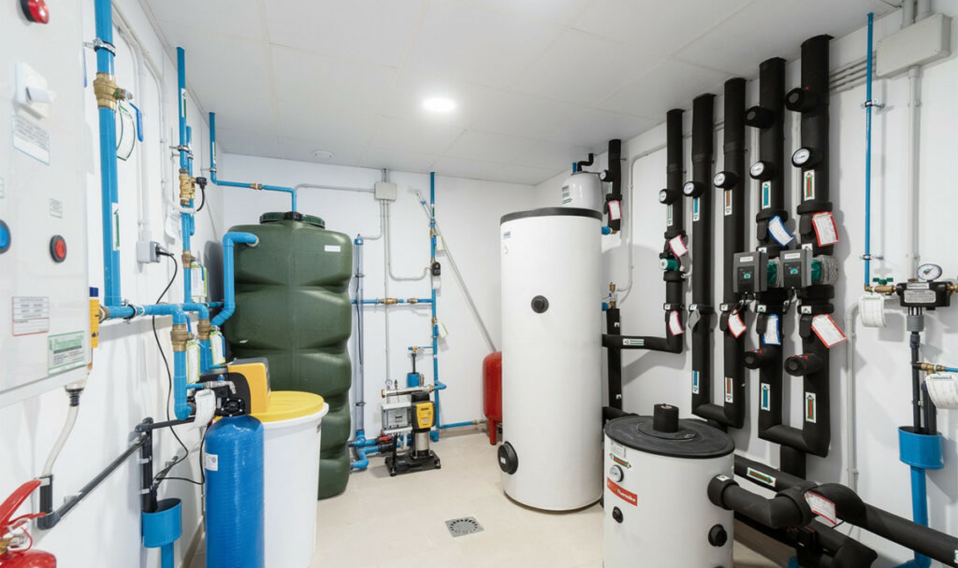 Resale - House -
Marbella