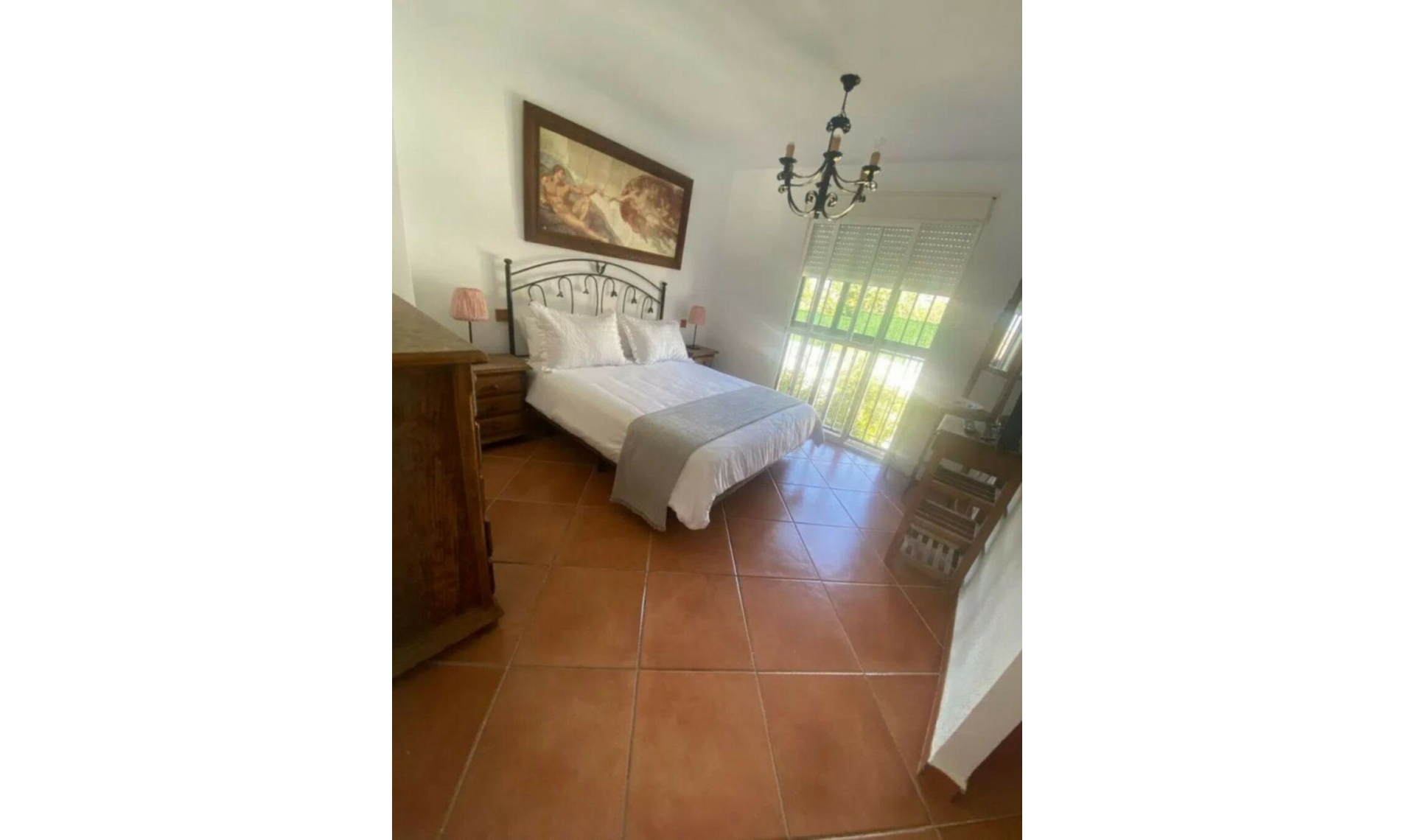 Resale - House -
Marbella